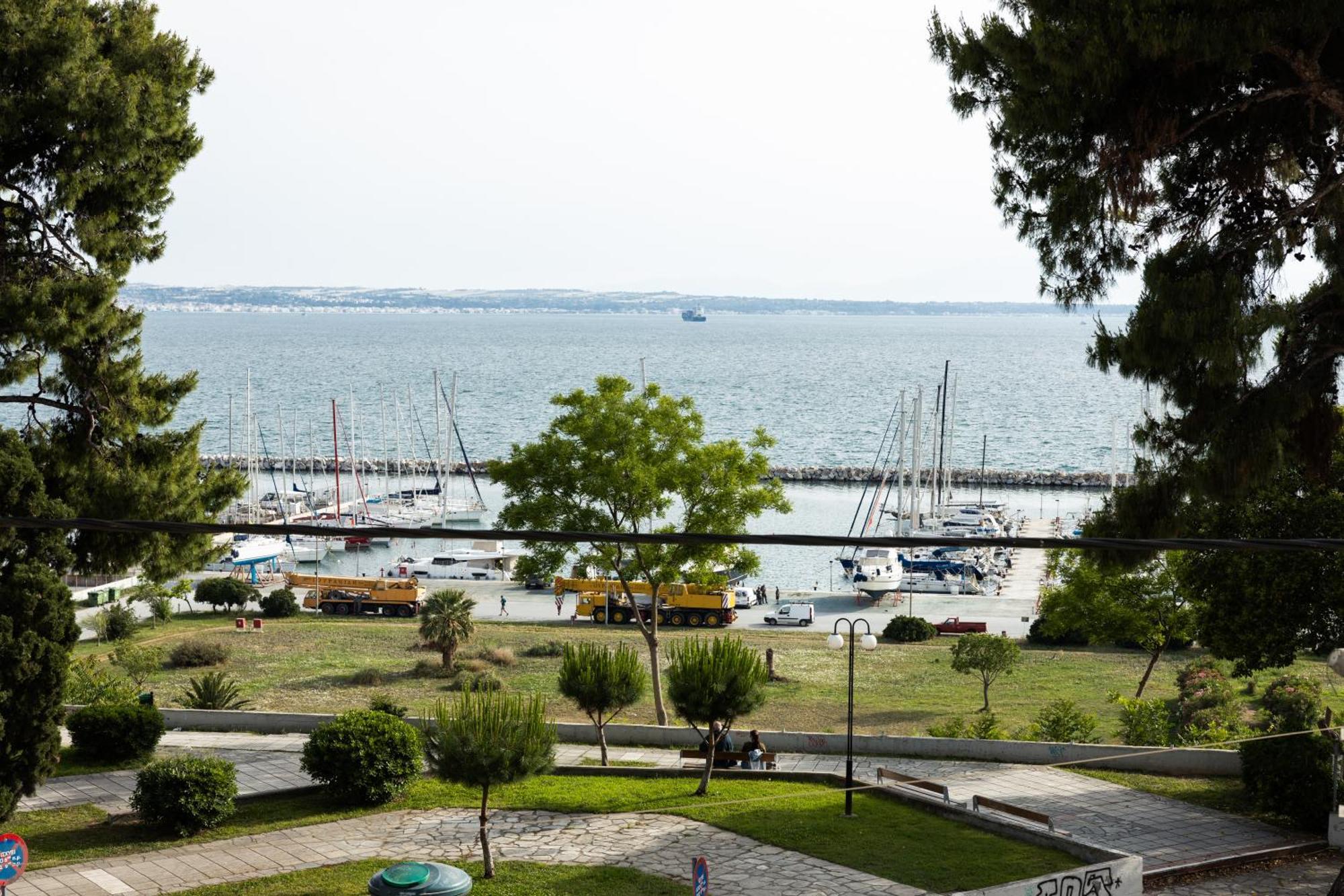 Champagne Sea View Apartment By Binobi! Thessaloniki Exterior photo